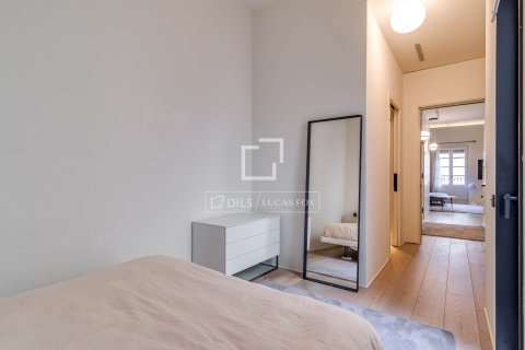 Apartment à vendre à Barcelona, Espagne, 2 chambres, 113 m2 No. 164618 - photo 28