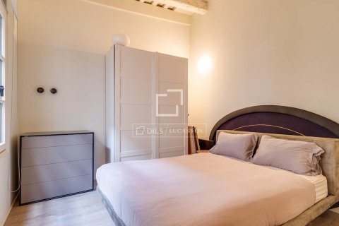 Apartment à vendre à Barcelona, Espagne, 2 chambres, 113 m2 No. 164618 - photo 18