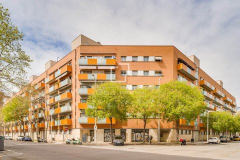 Lägenhet till salu i Barcelona, Spanien 4 sovrum, 122 kvm. Nr. 164617 - foto 25