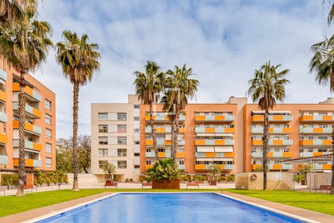 Lägenhet i Barcelona, Spanien 4 sovrum, 122 kvm. Nr. 164617