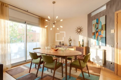 Lägenhet till salu i Barcelona, Spanien 4 sovrum, 122 kvm. Nr. 164617 - foto 3