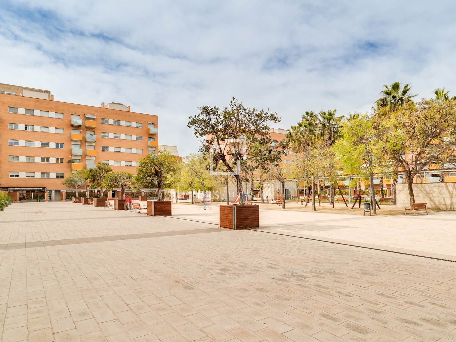 Apartment in Barcelona, Spain 4 bedrooms, 122 sq.m. No. 164617