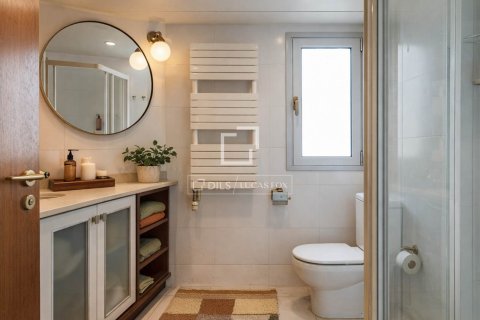 Lägenhet till salu i Barcelona, Spanien 4 sovrum, 122 kvm. Nr. 164617 - foto 19