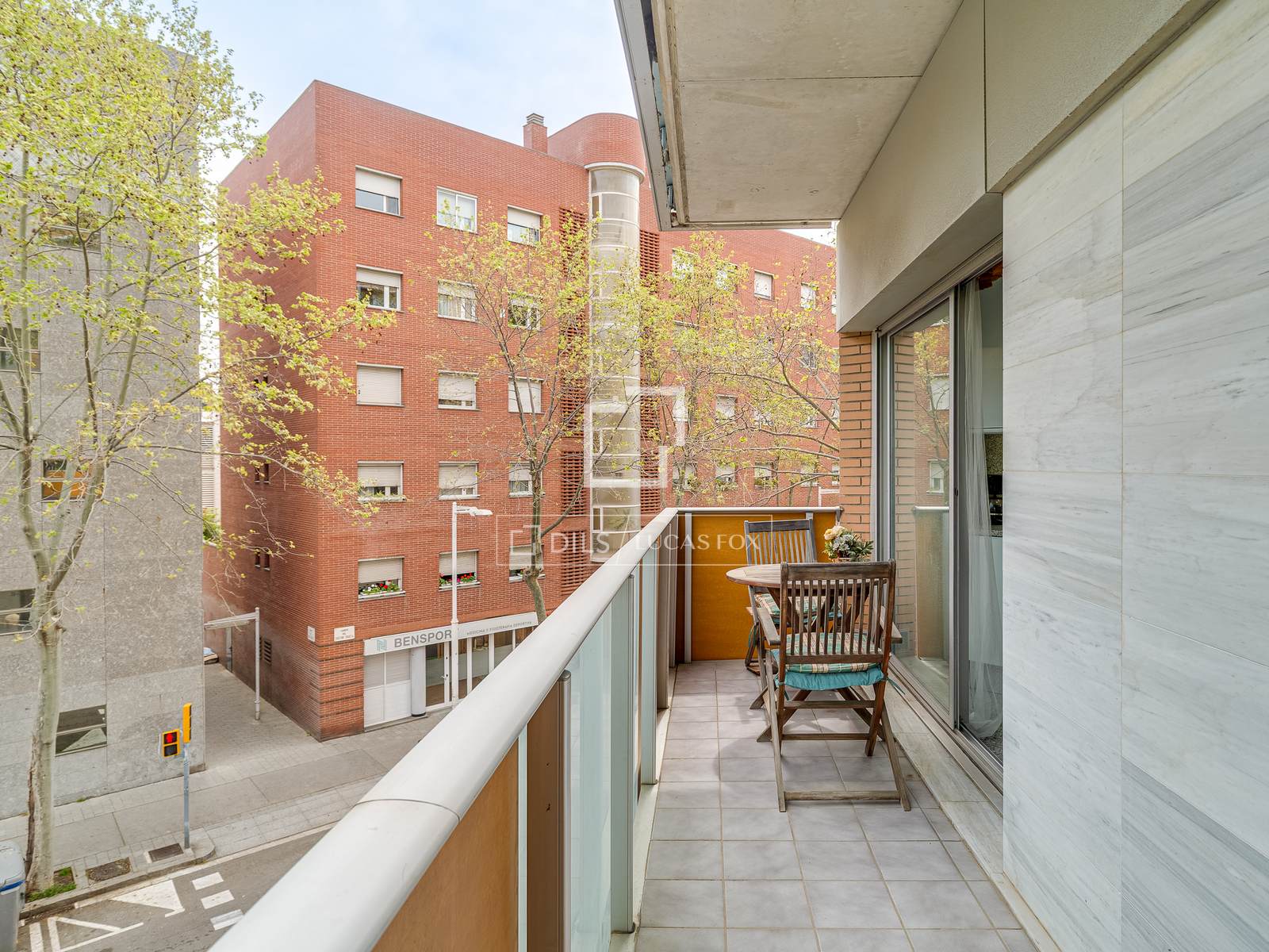 Apartment in Barcelona, Spain 4 bedrooms, 122 sq.m. No. 164617