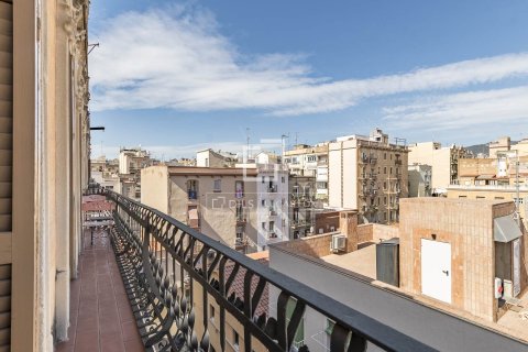 Apartment à vendre à Barcelona, Espagne, 2 chambres, 68 m2 No. 164613 - photo 6