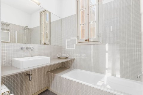 Apartment à vendre à Barcelona, Espagne, 2 chambres, 68 m2 No. 164613 - photo 19