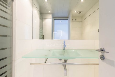 Penthouse for sale in Barcelona, Spain 2 bedrooms, 184 sq.m. No. 164616 - photo 17