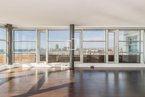 Penthouse for sale in Barcelona, Spain 2 bedrooms, 184 sq.m. No. 164616 - photo 25