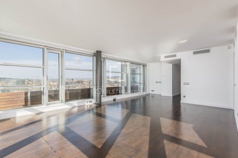 Penthouse for sale in Barcelona, Spain 2 bedrooms, 184 sq.m. No. 164616 - photo 5