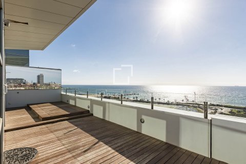 Penthouse for sale in Barcelona, Spain 2 bedrooms, 184 sq.m. No. 164616 - photo 2