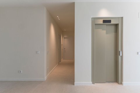 Dom w Sitges, Barcelona, Hiszpania 5 sypialni, 561 mkw. nr 161556 – zdjęcie 27