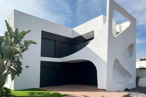 Villa till salu Ciudad Quesada, Alicante, Spanien 3 sovrum, 115 kvm. Nr. 135384 - foto 4