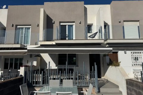 Townhouse for sale in Torrevieja, Alicante, Spain 2 bedrooms, 94 sq.m. No. 189913 - photo 8