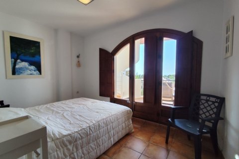 Продажа квартиры в Пунта Прима, Аликанте, Испания 2 спальни, 125м2 №189912 - фото 11