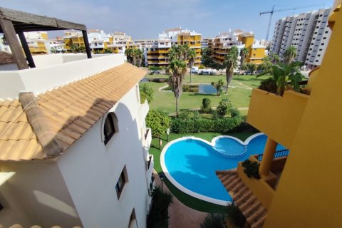 Продажа квартиры в Пунта Прима, Аликанте, Испания 2 спальни, 125м2 №189912 - фото 17