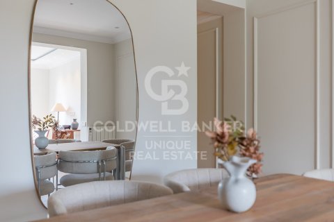 Apartamento en venta en Madrid, España 3 dormitorios, 153 m2 No. 157200 - foto 9