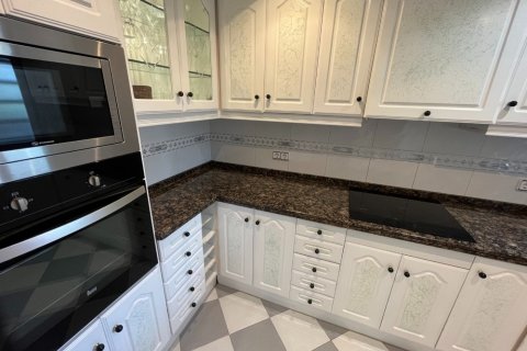 Apartment for sale in Benidorm, Alicante, Spain 2 bedrooms, 110 sq.m. No. 165156 - photo 8