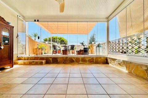 Appartamento a Calpe, Alicante, Spagna 3 camere da letto, 240 mq. N° 165157