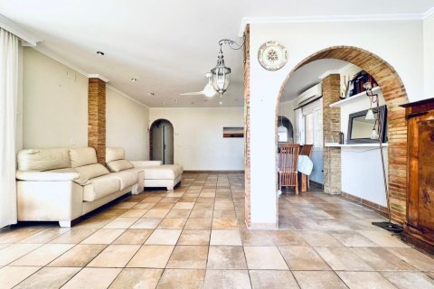 Apartment for sale in Calpe, Alicante, Spain 3 bedrooms, 240 sq.m. No. 165157 - photo 2