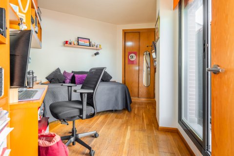 Duplex for sale Madrid, Spain 3 bedrooms, 181 sq.m. No. 106937 - photo 19