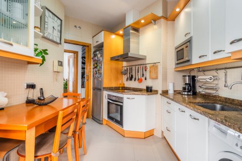 Duplex for sale Madrid, Spain 3 bedrooms, 181 sq.m. No. 106937 - photo 27