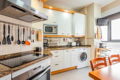 Duplex for sale Madrid, Spain 3 bedrooms, 181 sq.m. No. 106937 - photo 25