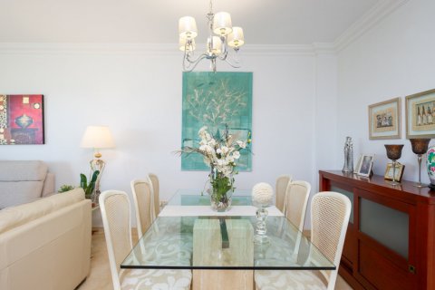 Dzīvoklis pārdošanā Marbella, Malaga, Spānijā 2 istabas, 138 m2 Nr. 106935 - attēls 9