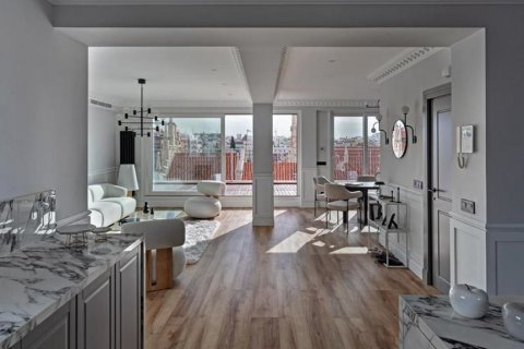 Penthouse à vendre Madrid, Espagne, 3 chambres, 178 m2 No. 106936 - photo 1