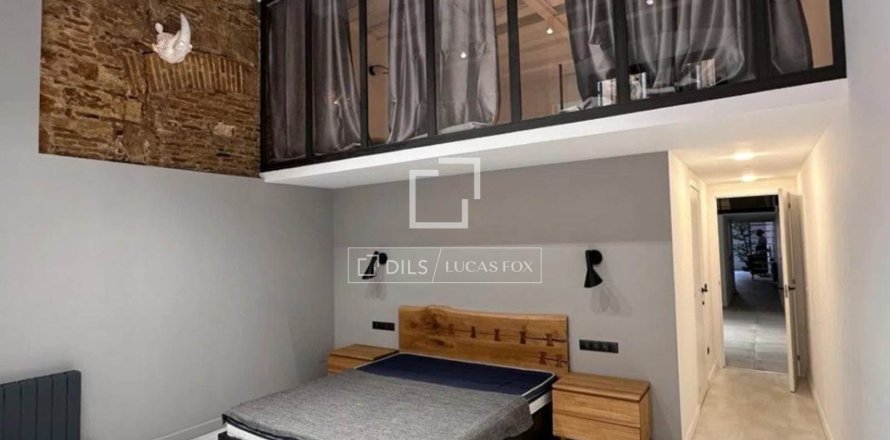 Dzīvoklis Barcelona, Spānijā 4 istabas, 132 m2 Nr. 196238