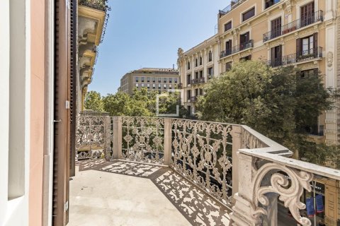 Dzīvoklis pārdošanā Barcelona, Spānijā 3 istabas, 193 m2 Nr. 196236 - attēls 12