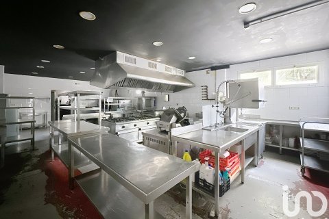 Kafejnīca / restorāns pārdošanā Roda de Berà, Tarragona, Spānijā 658 m2 Nr. 153386 - attēls 23