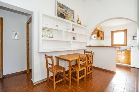 Villa till salu i Ciutadella De Menorca, Menorca, Spanien 3 sovrum, 68 kvm. Nr. 162993 - foto 6