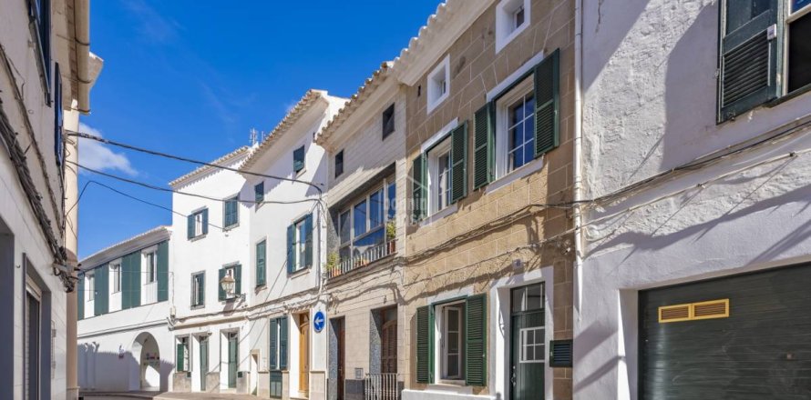 Villetta a schiera a Alaior, Menorca, Spagna 3 camere da letto, 154 mq. N° 162996