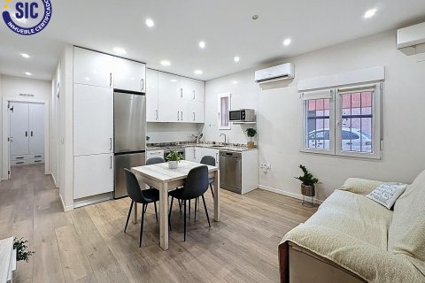 Dzīvoklis pārdošanā Valencia, Spānijā 3 istabas, 69 m2 Nr. 139032 - attēls 1