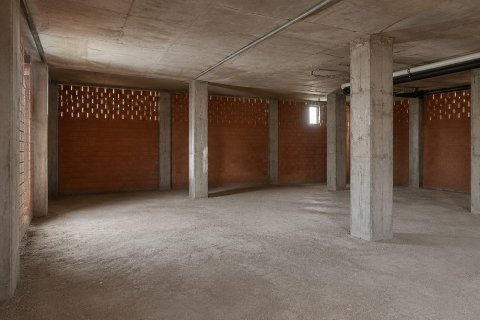 Liikekiinteistö myytävänä Aranda de Duero, Burgos, Espanja , 229 m2 No. 193510 - kuva 10