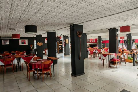 Liikekiinteistö myytävänä L'Alfàs del Pi, Alicante, Espanja , 375 m2 No. 193513 - kuva 2
