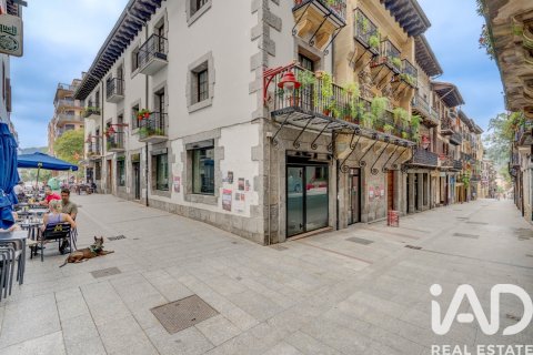 Commercial property à Hernani, Gipuzkoa, Espagne 99 m2 No. 193514