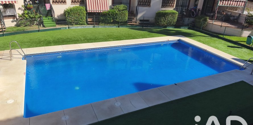 House in Alhaurin de la Torre, Malaga, Spanien 3 Schlafzimmer, 210 m2 Nr. 193512