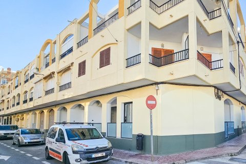 Dzīvoklis pārdošanā Torrevieja, Alicante, Spānijā 1 istaba,  Nr. 195479 - attēls 1