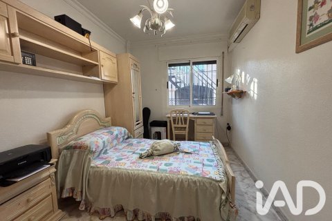 Casa adosada en venta en Lorca, Murcia, España 4 dormitorios, 104 m2 No. 188002 - foto 9