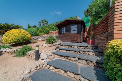 Продажа дома в Аренис де Мунт, Барселона, Испания 4 спальни,  №140934 - фото 24