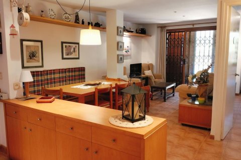 Apartamento en venta en Tamariu, Gerona, España 2 dormitorios, No. 140938 - foto 2