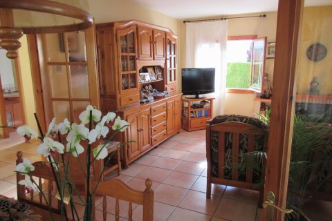 House for sale in Coma-Ruga, Tarragona, Spain 4 bedrooms, 261 sq.m. No. 140933 - photo 7