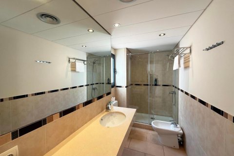 Apartamento en venta en Tamariu, Gerona, España 3 dormitorios, No. 140936 - foto 12
