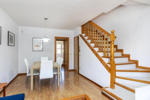 Kamienica w Palamos, Girona, Hiszpania 4 sypialnie, nr 140939 – zdjęcie 3