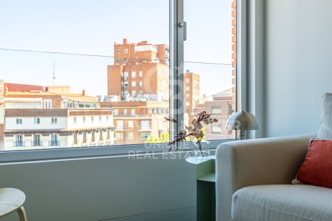 Apartamento en venta en Madrid, España 2 dormitorios, 138 m2 No. 158063 - foto 6