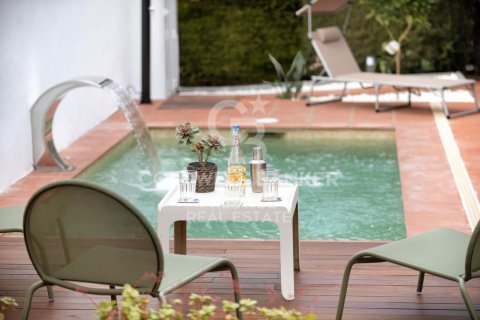 Сasa en venta en Sant Vicenc De Montalt, Barcelona, España 7 dormitorios, 441 m2 No. 158065 - foto 2