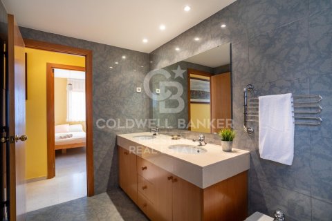 Сasa en venta en Sant Vicenc De Montalt, Barcelona, España 7 dormitorios, 441 m2 No. 158065 - foto 22