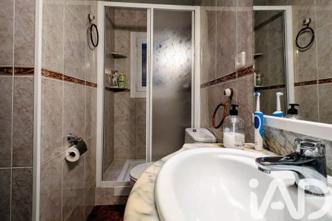 Appartamento in vendita a Santa Coloma de Gramenet, Barcelona, Spagna 4 camere da letto, 88 mq. N° 172359 - foto 18