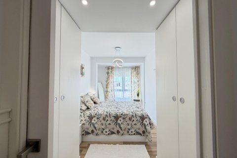 Apartamento en venta en Torrevieja, Alicante, España 3 dormitorios, 98 m2 No. 165949 - foto 4